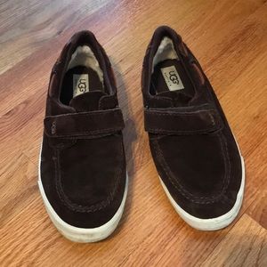 Boys uggs suede shoes